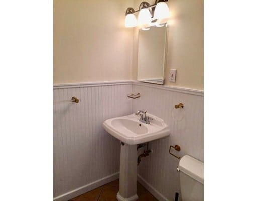 Photo - 35 Higgins St Unit 2