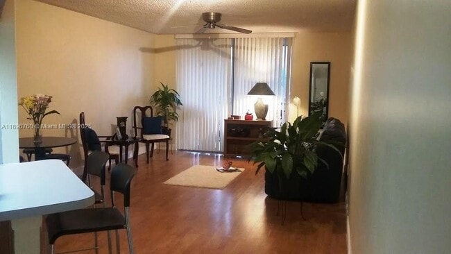 Photo - 8373 Lake Dr Unit 301