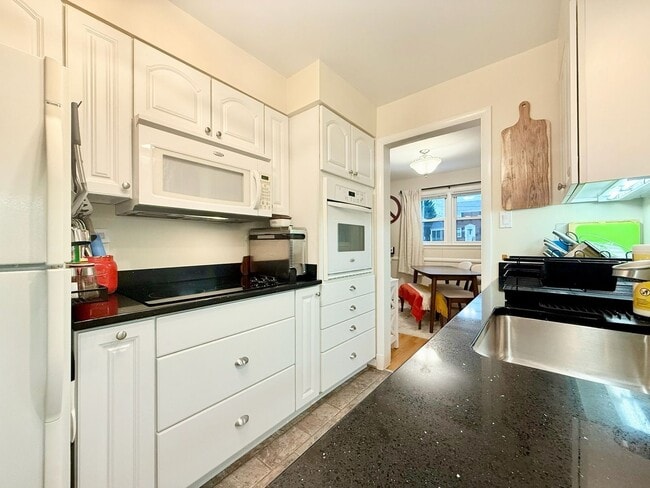 Photo - 5323 N Carlin Springs Rd