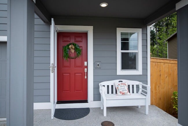 Photo - Nearly New Dupont Home 3bed and 2.5 Bath 1940 sq ft