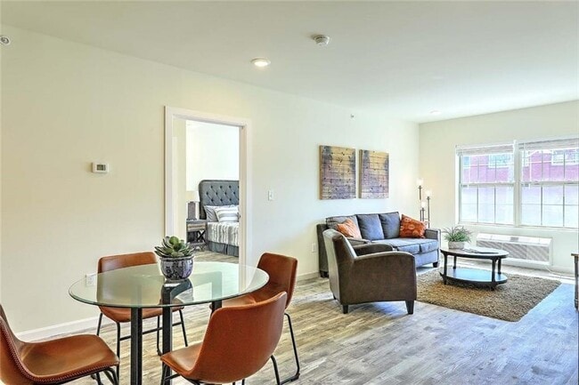 Photo - 327 Pine St Unit 2022