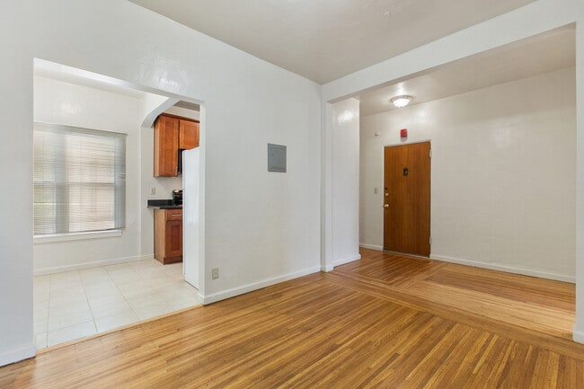 Photo - 1942 Channing Way