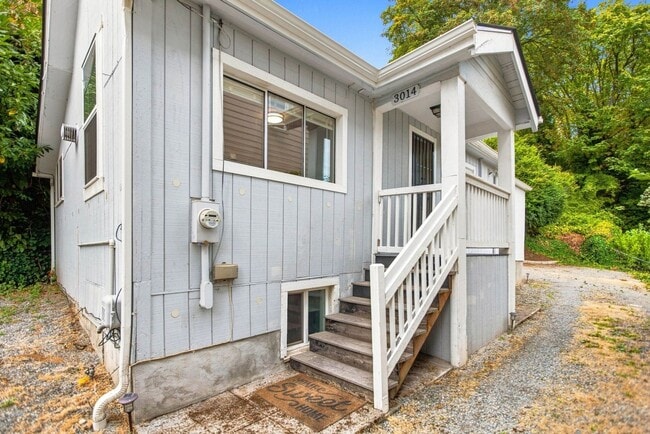 Photo - 3014 SW Harbor Ln