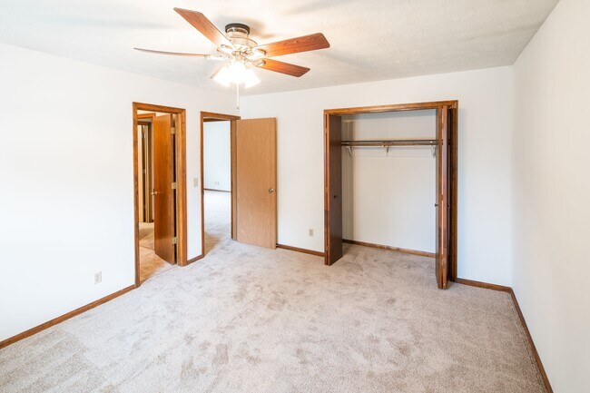 Photo - Elkhorn Apartments