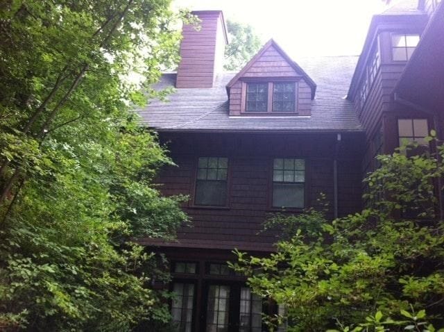 Building Photo - 23 Highland St Unit A