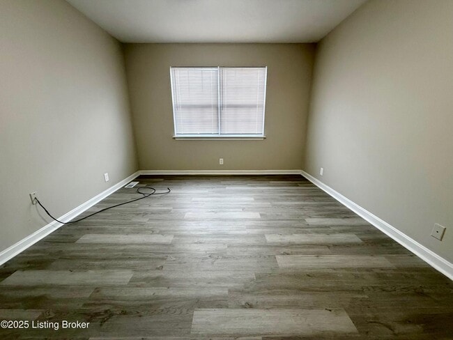 Photo - 12420 Brothers Ave