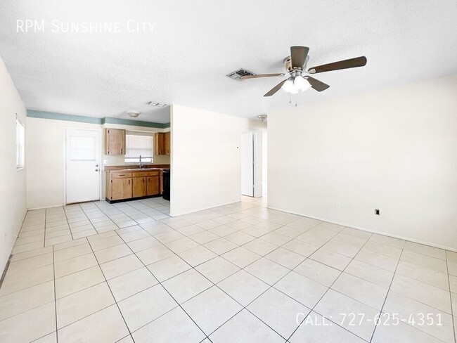 Photo - 4624 73rd Ave N Unidad B