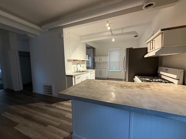 Photo - 711 Edgewater Ave Unidad apt 1