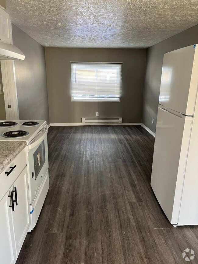 Building Photo - 705 S Courtland Ave Unit 703-B South Courtland Avenue Rental