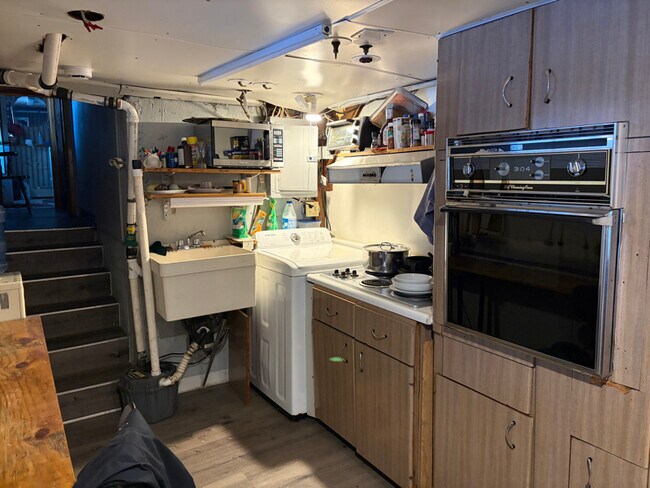 Photo - 8 Brackett Rd