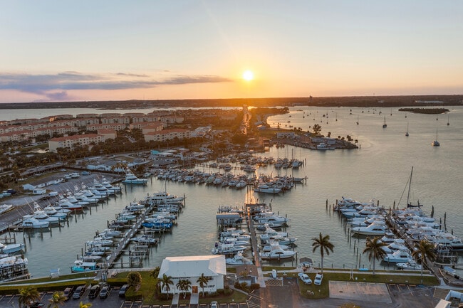 Photo - 1172 Binney Dr