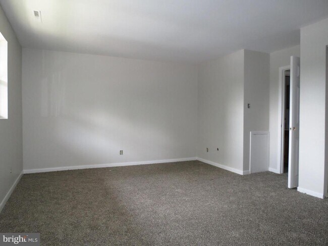 Photo - 357 N Broad St Unit 3A