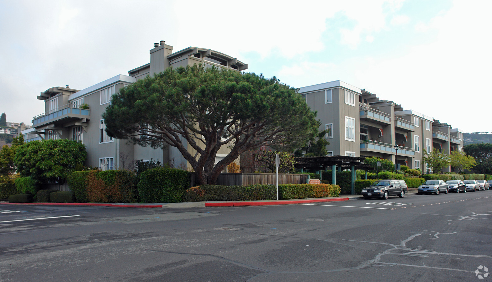 The Ark Apartments - The Ark Apartments