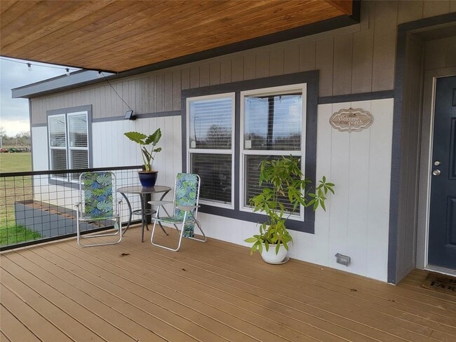 Photo - 192 Lazy River Ln