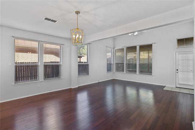 Photo - 809 Slaughter Ln