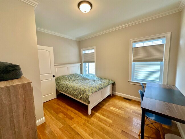 Photo - 3411 Washington St Unit 1