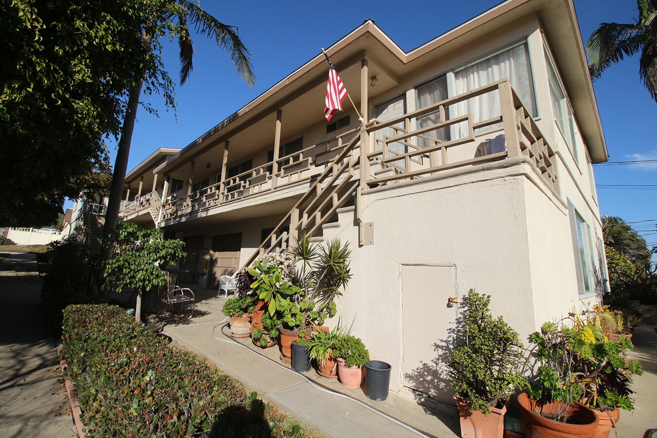 Photo - 3828 Carolina Street