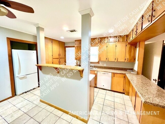 Photo - 1945 N 23rd St