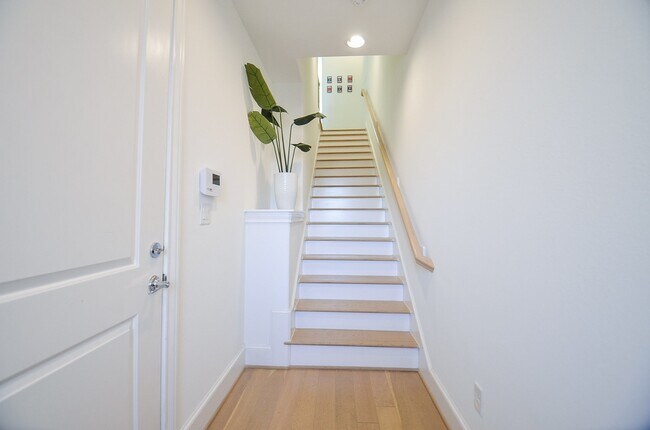 Photo - 6125 Cottage Grove Lake Dr