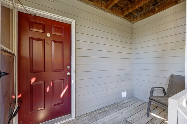 Photo - 2505 Stockbridge Dr