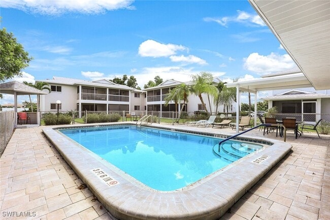Building Photo - 5024 Chiquita Blvd S Unit 202 Rental