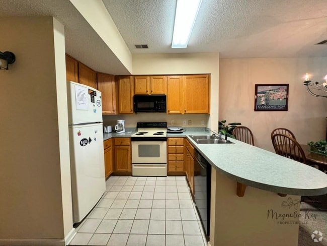 Building Photo - 4578 Girvan Dr Unit G Rental