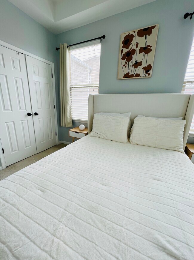 Photo - 122 Lloyd St