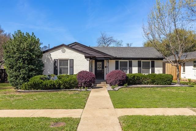 Building Photo - 9929 Gooding Dr