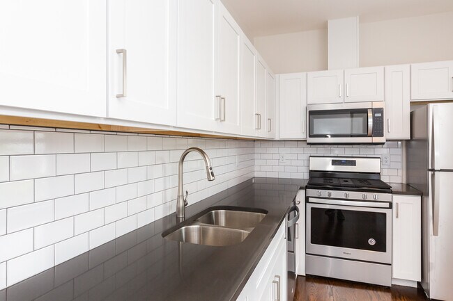 Photo - 20 Clary St Unidad 2B