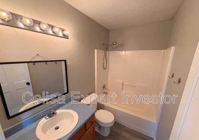 Photo - 3236 Bluefield Pl