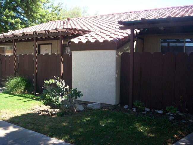 Photo - Agua Caliente SPA Apartments