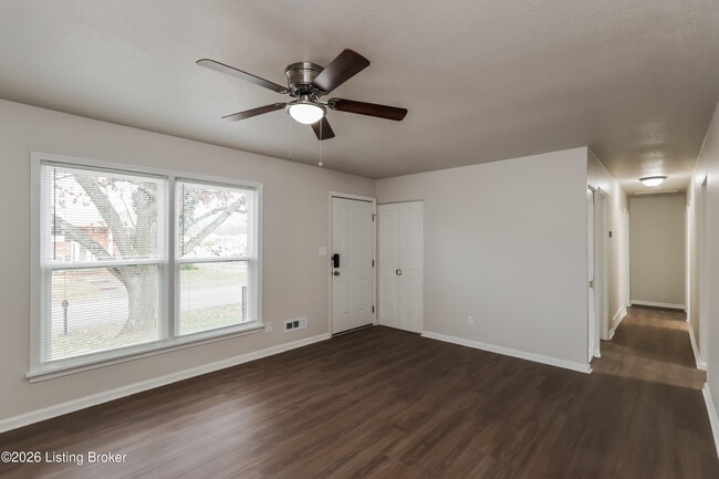 Photo - 5301 Sprucewood Dr