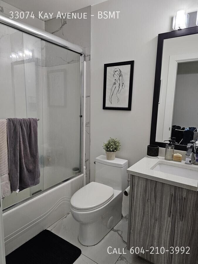 Photo - Spacious Suite