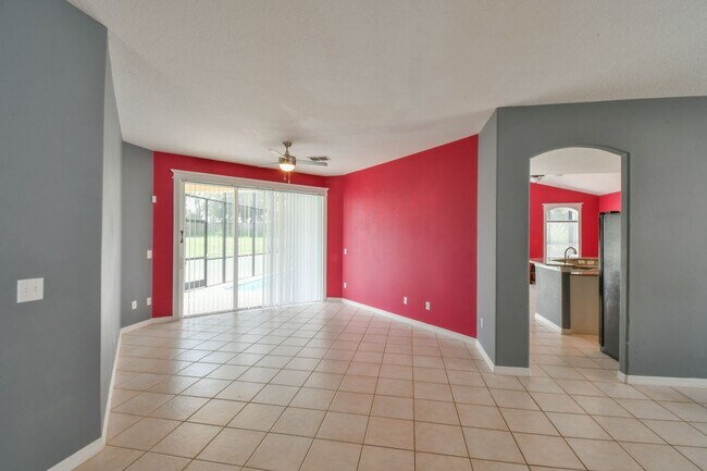 Photo - MOVE-IN READY 5 Bed 3.5 Bath Home in Daven...