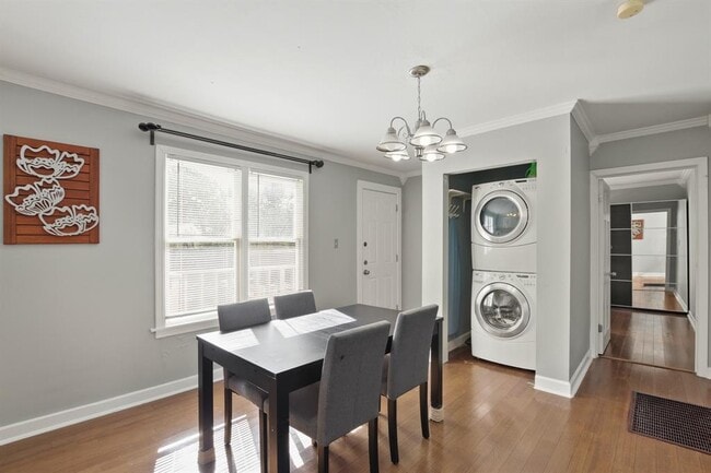 Photo - 5305 Harmon Ave