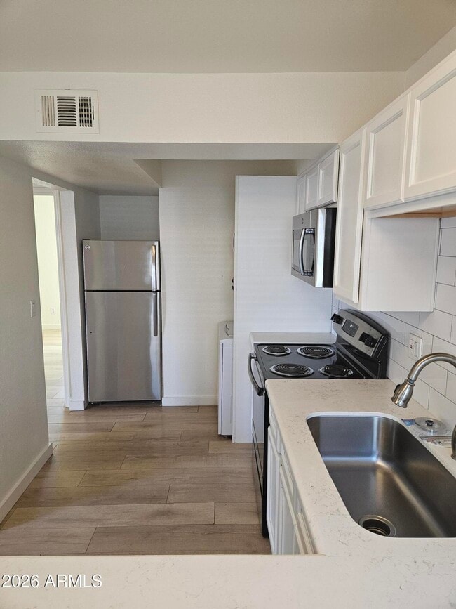 Photo - 1330 E Highland Ave Unit 8A