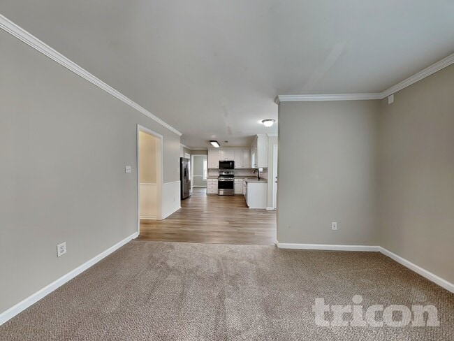 Photo - 1503 Elena Dr