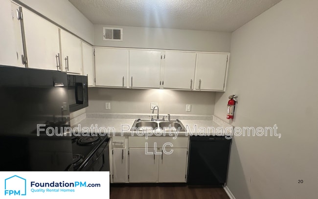 Photo - 3949 Macon Rd