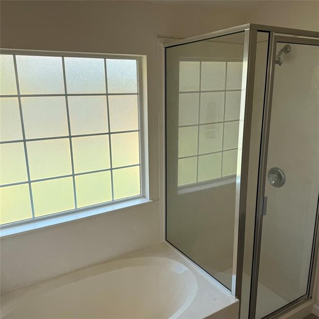 Photo - 1512 Jackie Robinson Pl