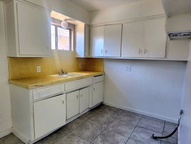 Photo - 126 Wilson Ave Unit #A