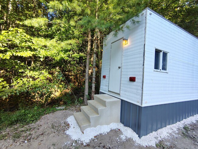 370 Ester Spur Rd