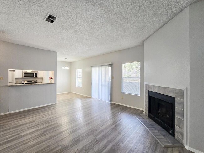 Photo - 12166 Metric Blvd Unit 147