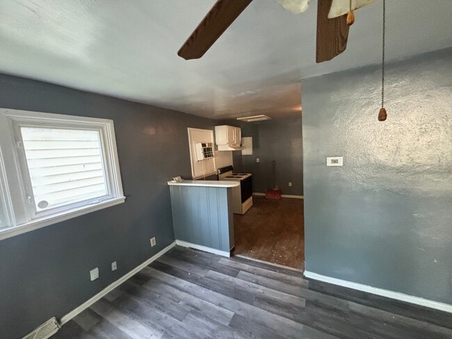 2109 S Martin Luther King Jr Dr