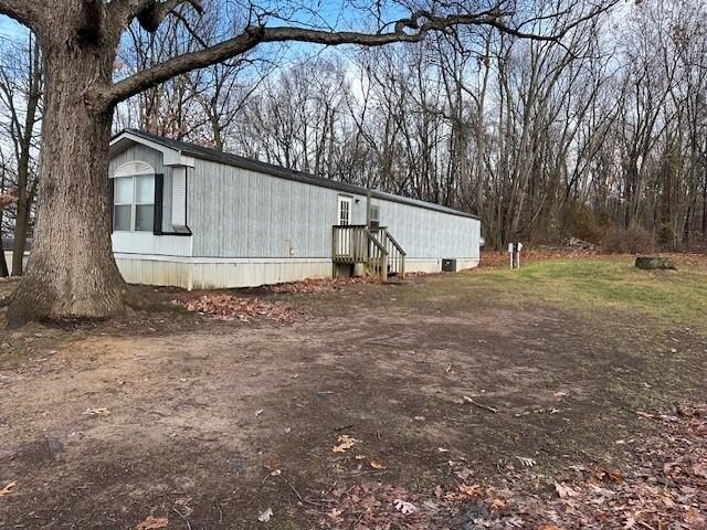 Photo - 68 Wiseman Ln