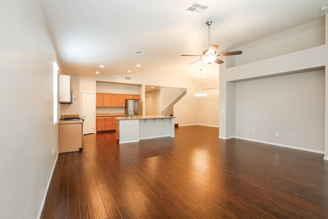 Photo - 7157 Weavers Pl