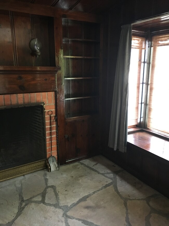Photo - 10341 Dunkirk Ave