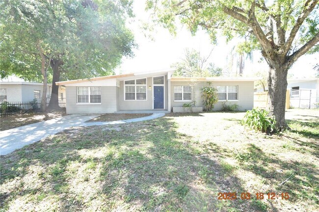 Building Photo - 3013 E Sligh Ave Rental