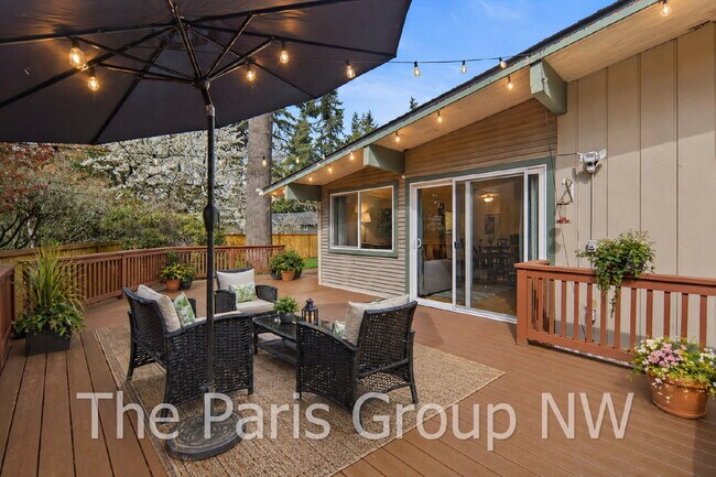 Photo - Fantastic Modernized Bridle Trails Mid Century Home * Central A/C, EV Charger, Exceptional Outdoo...
