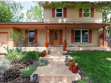 Building Photo - 1872 Del Rosa Ct