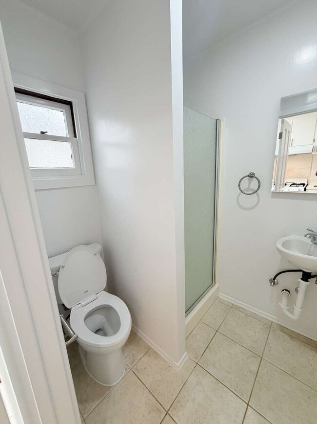 Photo - Come home to a cozy cottage on the coast! If you've been looking to make a move to the beach, now... Unit 4